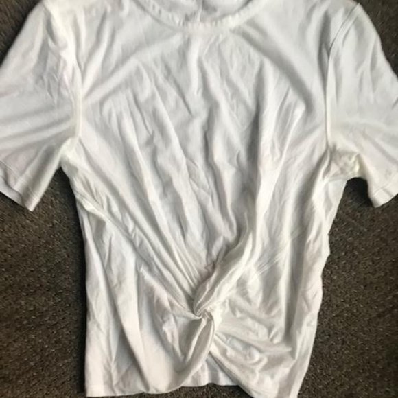 Short Sleeved T-shirt from Lululemon - Picture 1 of 2